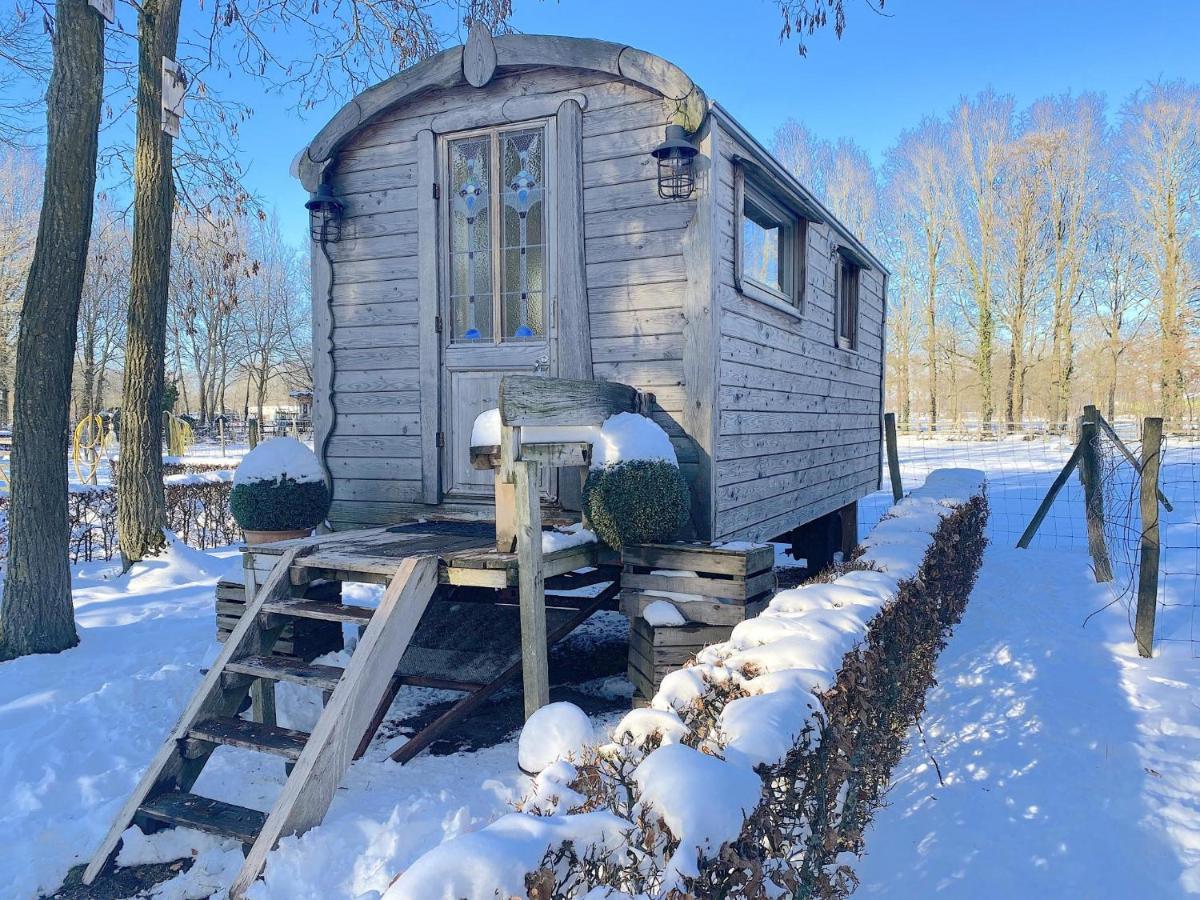 Pipowagen Het Oventje Villa Зеландия Екстериор снимка